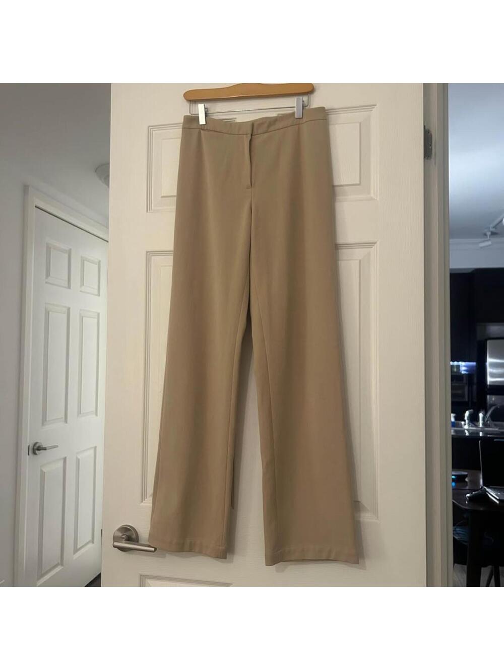 Weekend MaxMara beige wide-leg pants US 6